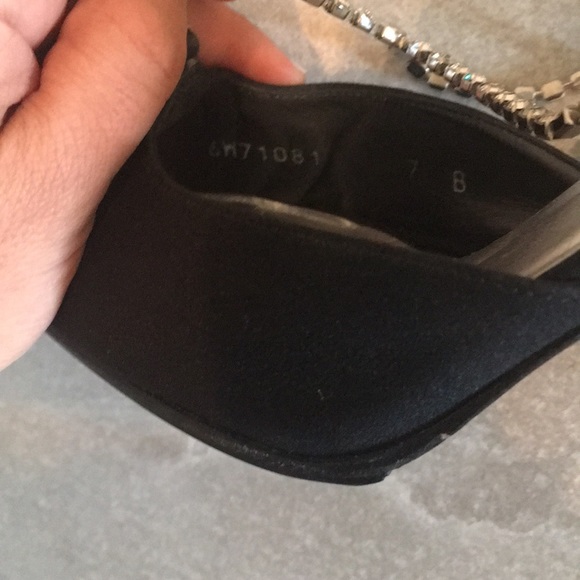 Stuart weitzman crystal Pump - Picture 6 of 6